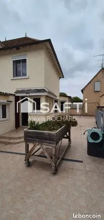 Maison 5 pièces 167 m² 