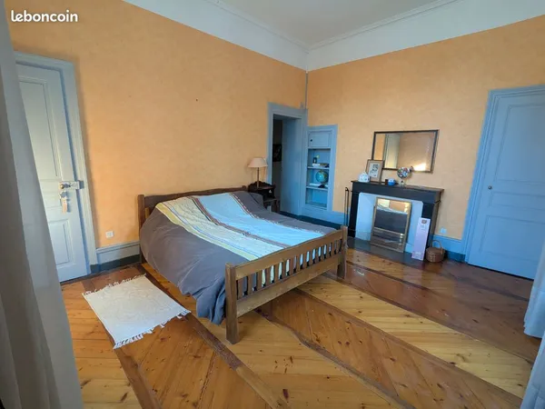 Appartement T4 74m² à rénover 