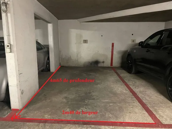 Parking - Garage Location Paris 7e Arrondissement   250€