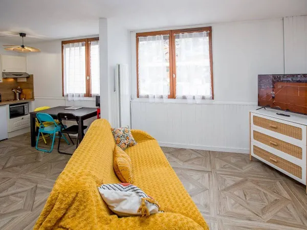 Studio 1 pièce 27 m² 