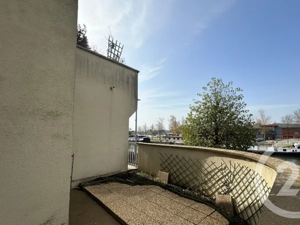 Appartement 4 pièces 65 m² 