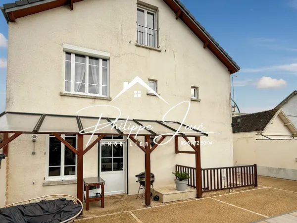 Maison 7 pièces de 190 m2 à Saint-Clément 89100 