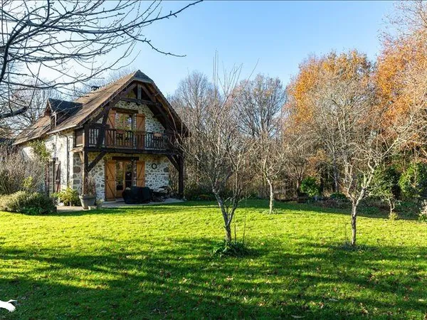 Maison 5 pièces 165 m² 