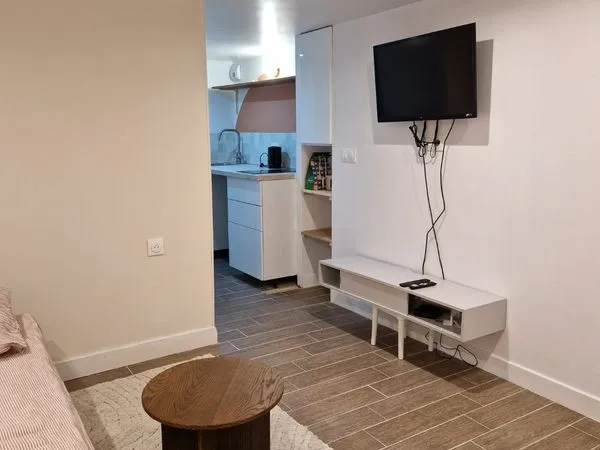 Appartement Location Saint-Pierre-du-Perray 1p  650€