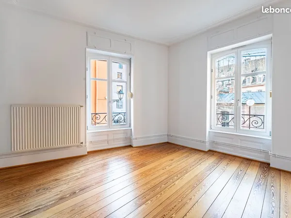 Appartement 3 pièces 64 m² 