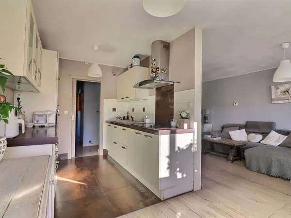 Appartement 5 pièces 92 m² 