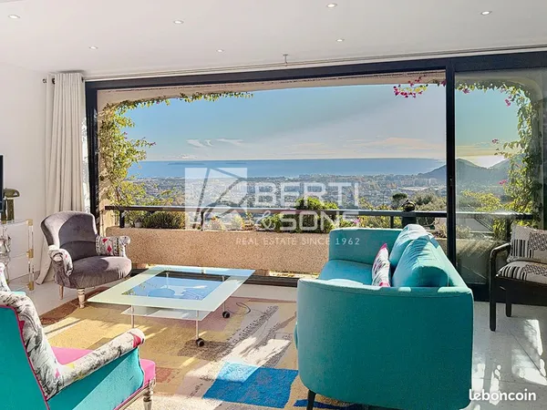 Appartement 4 pièces 77 m² 