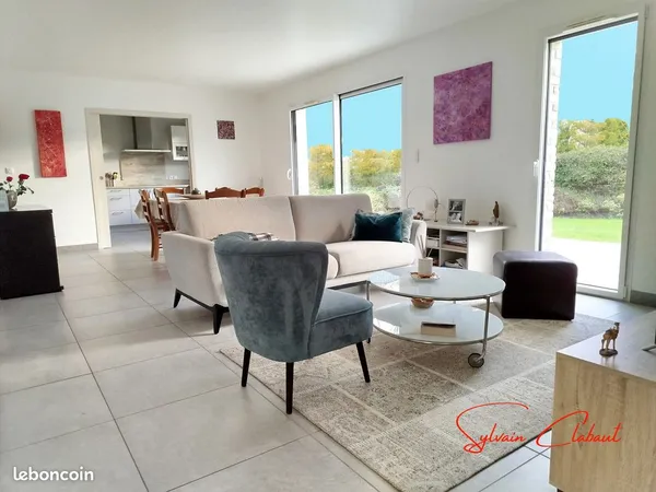 Maison 8 pièces 106 m² 