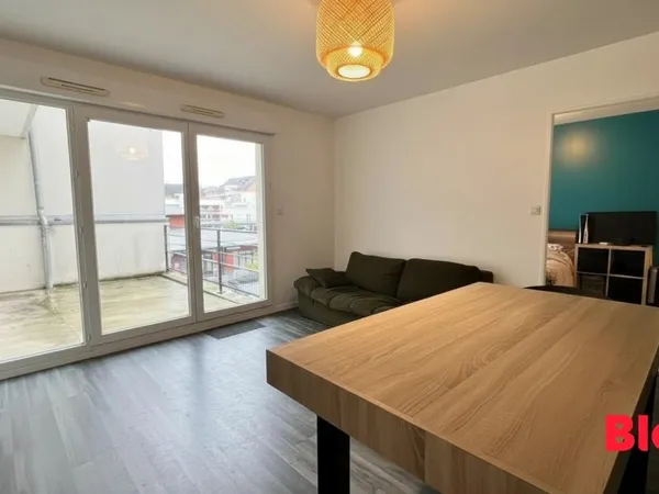 A VENDRE EN EXCLUSIVITE CHEZ BLOT IMMOBILIER VERT BUISSON T2 AVEC BALCON 