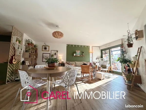 Appartement T2 lumineux avec véranda, terrasse, Quartier La Boule d'Or, Rodez 
