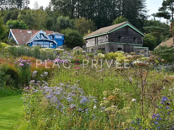 Maison 11 pièces 300 m² 