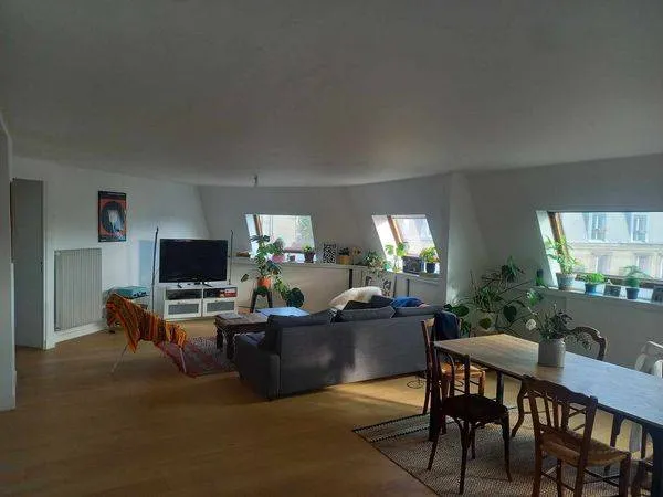 Loue chambre dans une charmante colocation de 160m² au dernier étage à Saint Vincent de Paul 