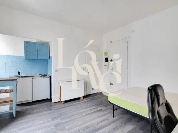 Appartement 1 pièce 17 m² 