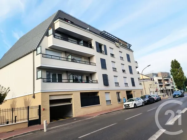 Parking - Garage Vente Chilly-Mazarin   11500€