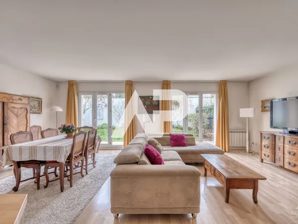 Maison Rueil Malmaison 6 pièce(s) 115 m² 