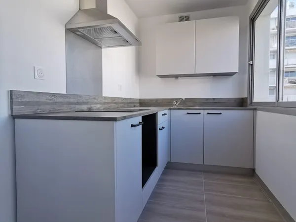 Appartement 1 pièce 28 m² 