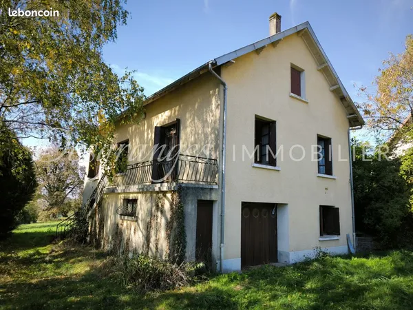 Propriété 5 pièces 90 m² 
