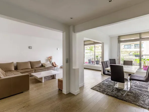 Vends T5 - 119m² - Paris 16ème 