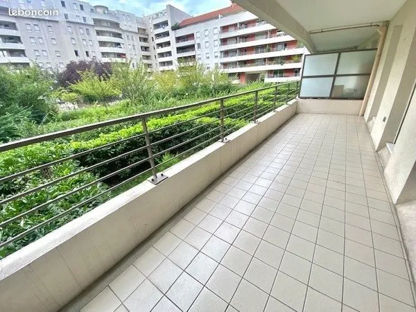 Appartement 2 pièces 51 m² 