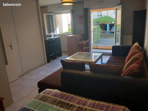T1 bis 34 m² - Nantes Île de Nantes - Balcon / CHU 