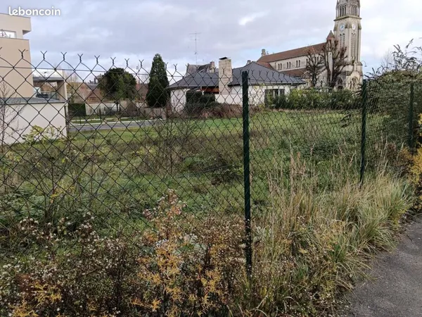Terrain 1 102 m² Chauny 