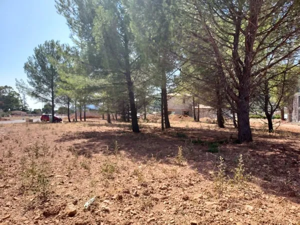 Terrain 512 m² 