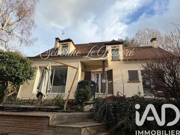 Maison 8 pièces 145 m² 