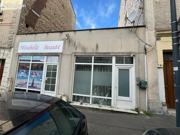 Boutique 82 m² FONTENAY SOUS BOIS
