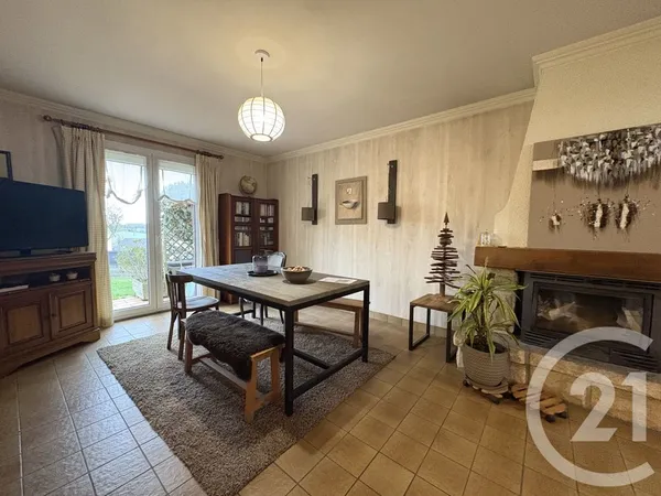 Maison 4 pièces 160 m² 