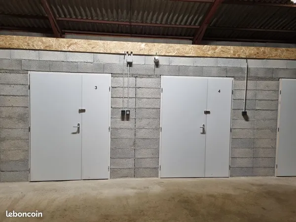 Box - Garde meubles de 10m²/25m³ 