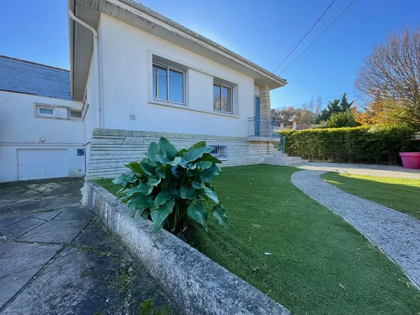 Maison Vente Royan 8p 210m² 630000€