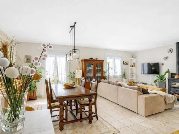 Maison de plain-pied 4 pièces 91 m² 