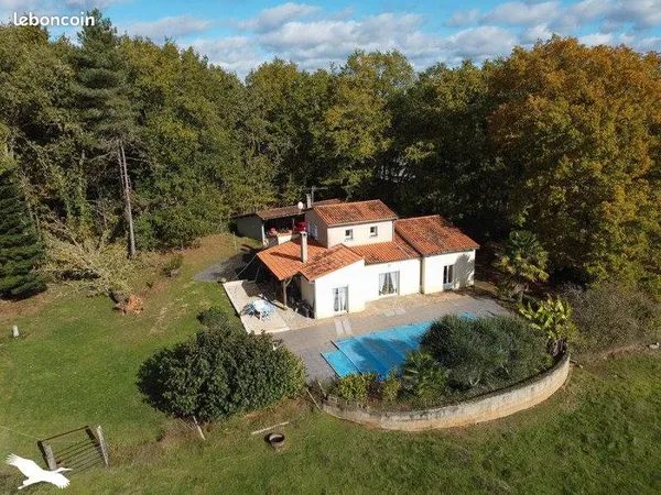Maison 6 pièces 154 m² 