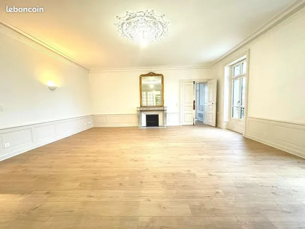 Appartement 4 pièces 117 m² 