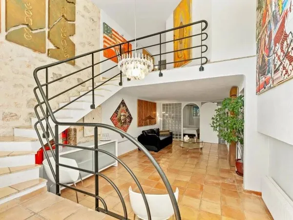 Appartement 3 pièces 82 m² 