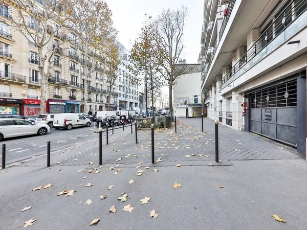 Parking - Garage Location Paris 12e Arrondissement   124€