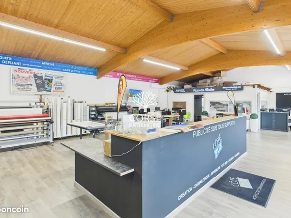 Fonds de commerce 250 m² 