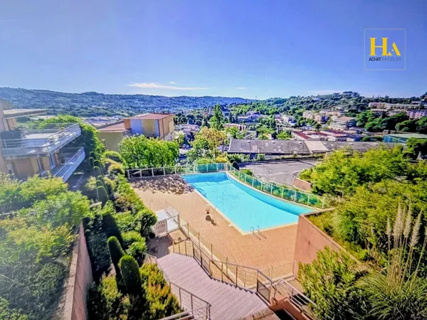 Appartement Grasse 4 pièce(s) 