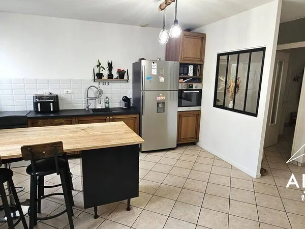 Maison 6 pièces 209 m² 