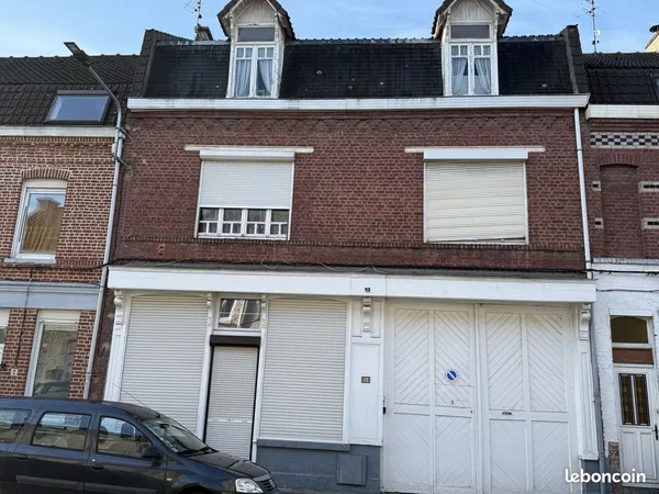 Immeuble 10 pièces 300 m² 