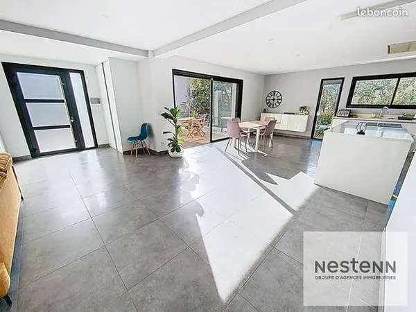 Maison 5 pièces 147 m² 