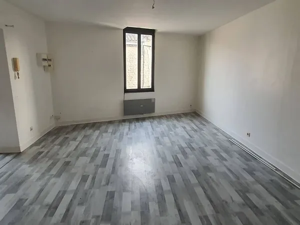Appartement T4 1er étage Châteauneuf Centre 