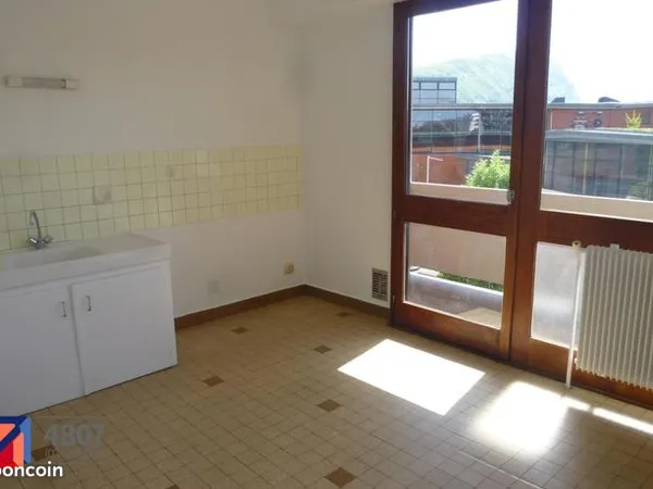 Appartement 1 pièce 44 m² 