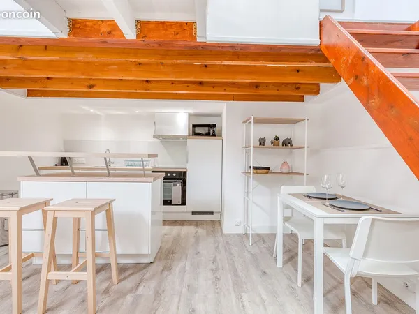 Triplex de charme 51m² - Lumineux & Atypique - Lille CHU 