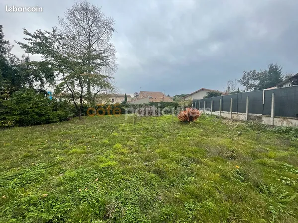 Terrain 316 m² CARBON BLANC 