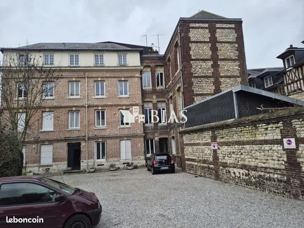 Appartement 4 pièces 81 m² 