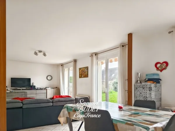 93 m², 3 chambres, calme absolu et le centre-ville d'ALENCON à deux minutes 