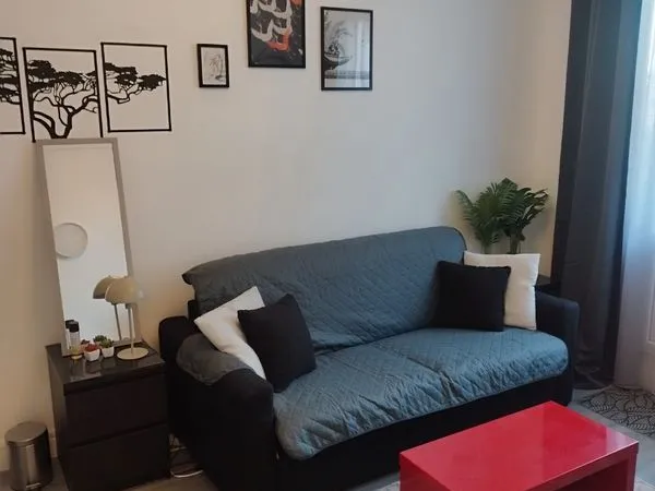 Studio meublé durée courte 2 à 3 mois Dispo 