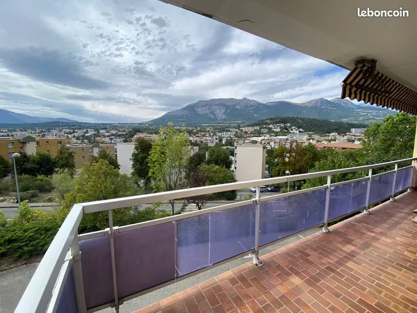 Appartement 4 pièces 81 m² 