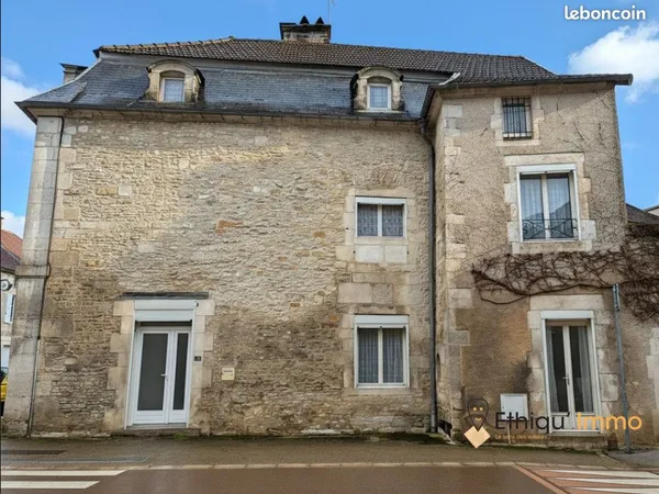 Appartement 3 pièces 55 m² 